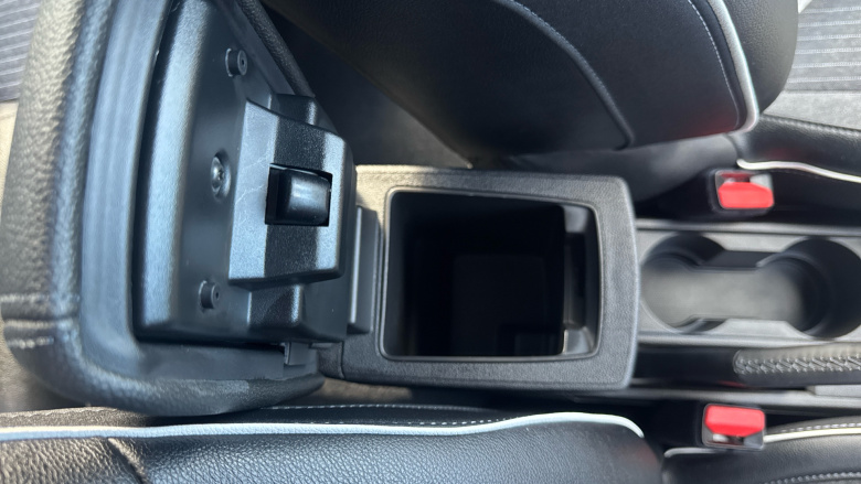 Renault Clio 1.0 TCe 90 SE Edition 5dr Petrol Hatchback